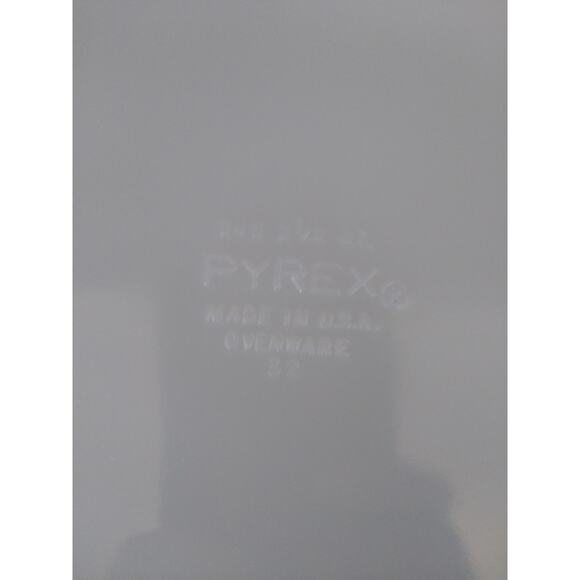 Pyrex Blue Oval Casserole Dish w Clear Lid Vintage 2-1/2 Quart 045 - Picture 7 of 9
